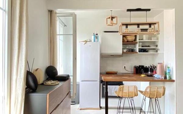 Appartement à louer    2 pièces •  Courbevoie