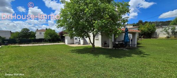 Maison à vendre 13 pièces de 250 m²