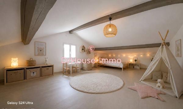 Maison à vendre 13 pièces de 250 m²