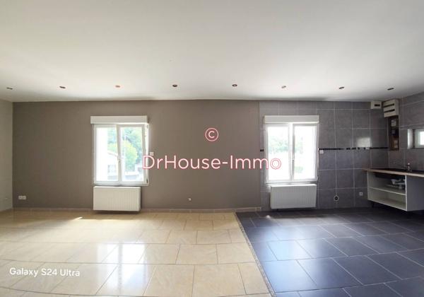 Maison à vendre 13 pièces de 250 m²