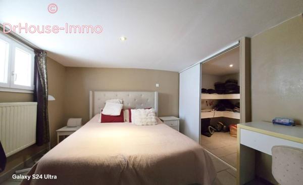 Maison à vendre 13 pièces de 250 m²