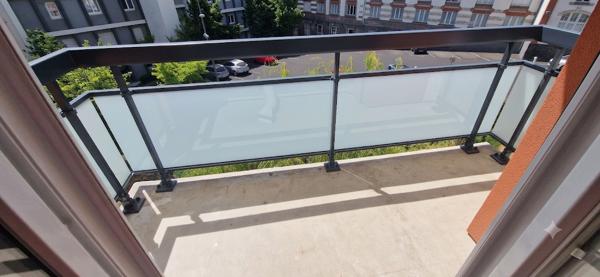 Montjuzet – Chambre de commerce – Appartement – Balcon – Cave et garage