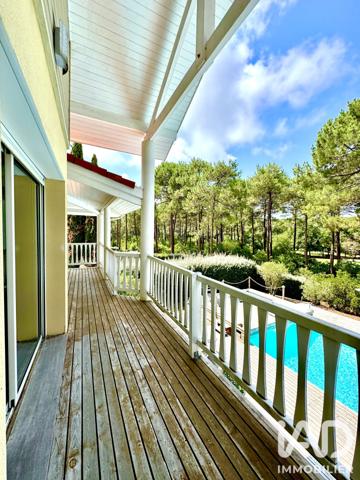 Maison à vendre 8 pièces 184 m² Lacanau