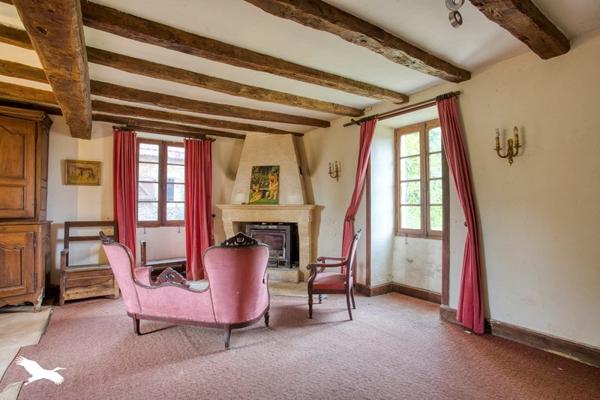 Maison à vendre |                                       Reilhaguet |                                        6 pièces  |  126 m²