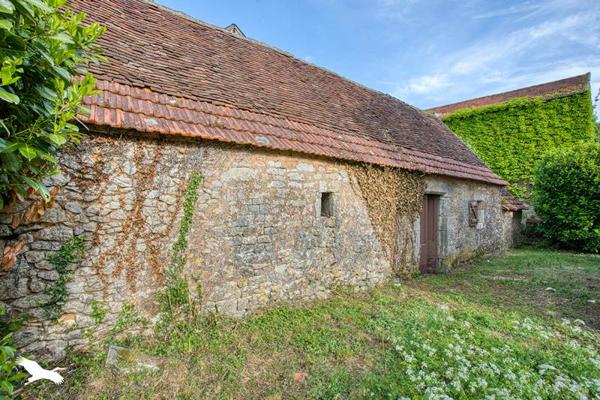 Maison à vendre |                                       Reilhaguet |                                        6 pièces  |  126 m²