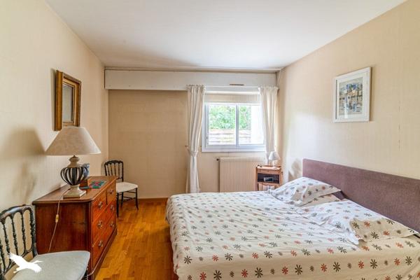 Maison à vendre 749 000 € Mérignac 8 p 185 m² DPE D