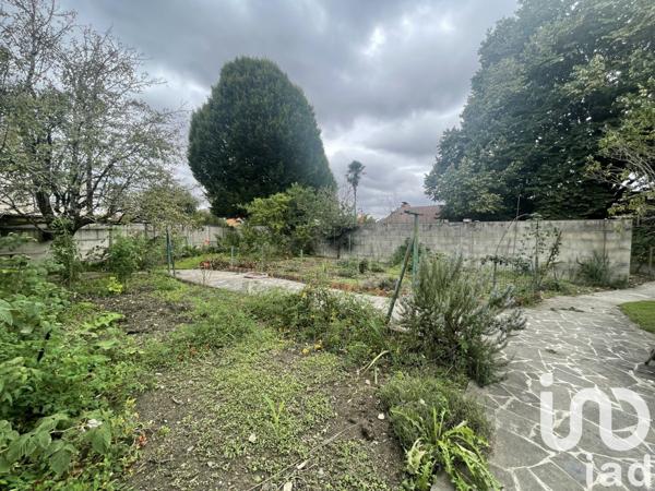 Maison 7 pièces de 202 m² à Lescar (64230)