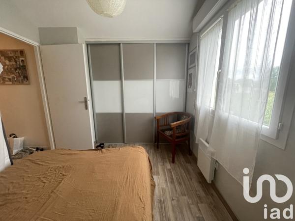 Maison 7 pièces de 202 m² à Lescar (64230)