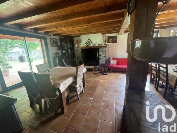Maison 7 pièces de 202 m² à Lescar (64230)