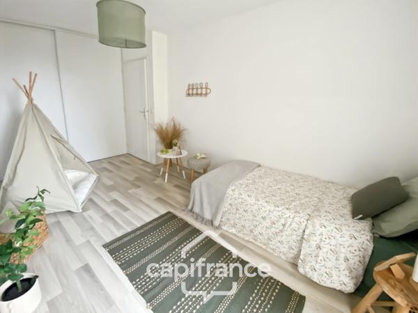 Appartement T4 duplex de 87 m², 2 terrasses, un parking