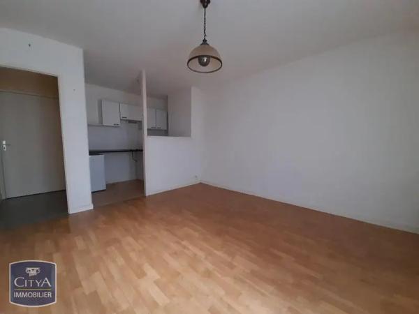 Appartement à louer 2 pièces 39.11m² Nantes (44100)