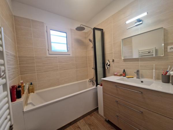 3ch et bureau, sans travaux, garage, grand terrain