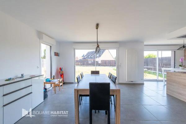 Maison à vendre 5 pièces 110m² Saint-Amand-les-Eaux (59230)