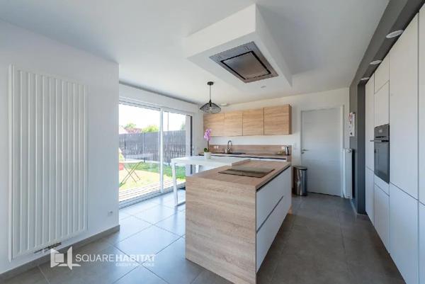Maison à vendre 5 pièces 110m² Saint-Amand-les-Eaux (59230)