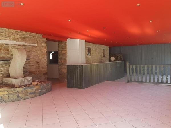 Fonds et/ou murs commerciaux à vendre à Gourin dans le Morbihan (56110), ref : 56071-2603
