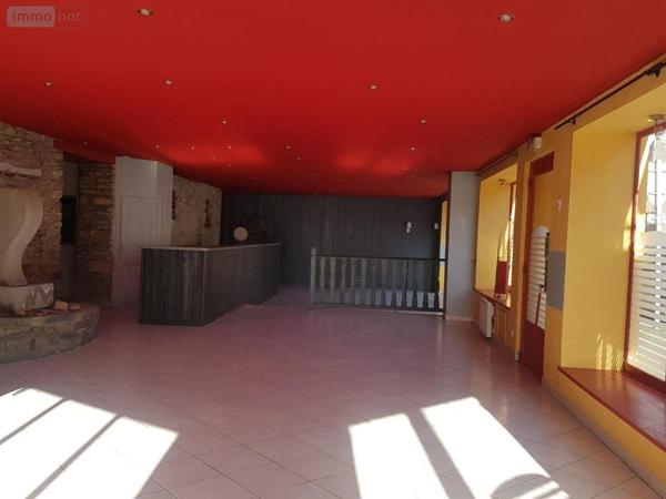 Fonds et/ou murs commerciaux à vendre à Gourin dans le Morbihan (56110), ref : 56071-2603