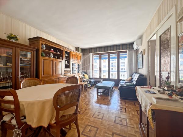 À vendre, Appartement type 4, 82m2, Parking, Marseille 13004