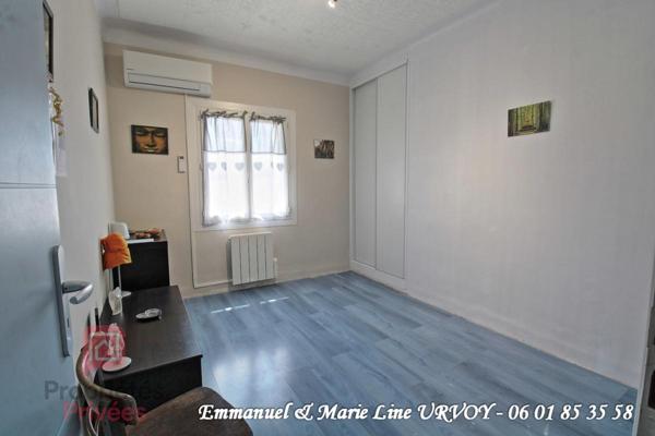 NOVES 13550: Appartement T5 avec véranda et Terrasse
