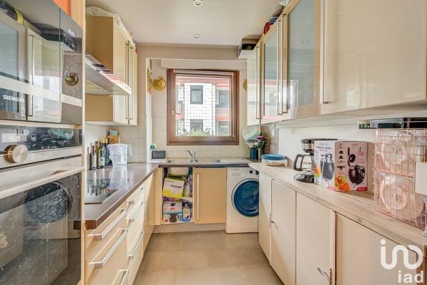 Appartement 3 pièces de 72 m² à Issy-les-Moulineaux (92130)