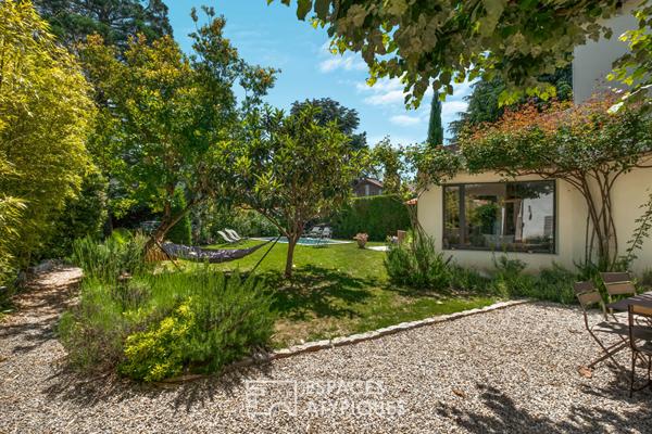 Bâtisse de 1800 rénovée en plein coeur de Tassin le Bourg