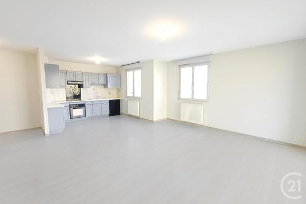 Appartement T3 à vendre  3 pièces - 82,92 m2 RODEZ - 12