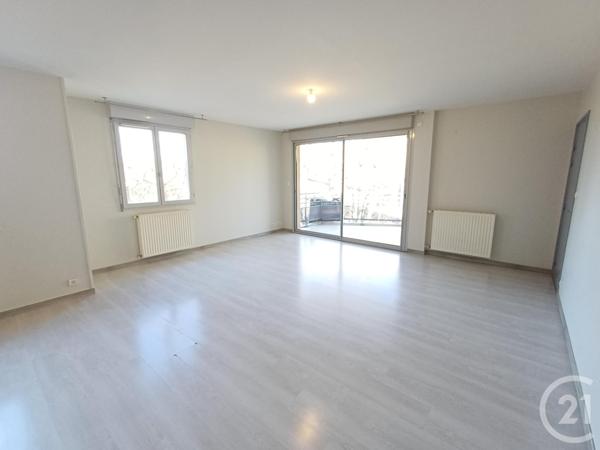 Appartement T3 à vendre  3 pièces - 82,92 m2 RODEZ - 12