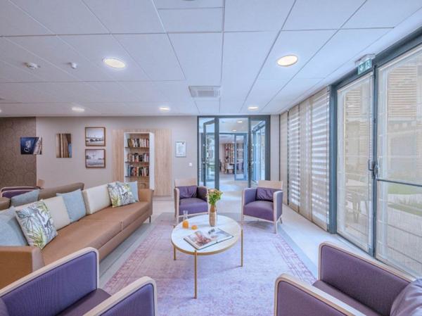 INVESTISSEMENT LOCATIF – CENON – Résidence Seniors Stella La Rive de la Garonne - 6,07 % de rentabilité