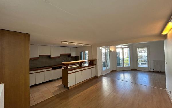 Maison à louer    5 pièces • 133,60 m2 Sèvres