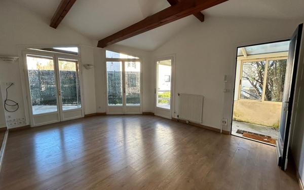 Maison à louer    5 pièces • 133,60 m2 Sèvres