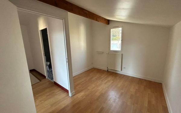 Maison à louer    5 pièces • 133,60 m2 Sèvres