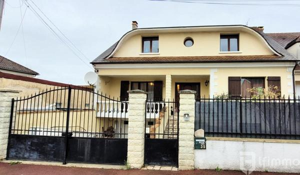 Maison 7 pièces 200m²