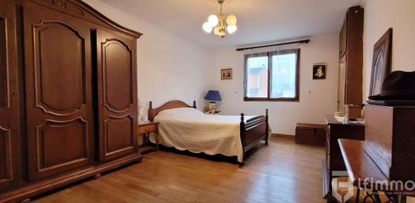 Maison 7 pièces 200m²