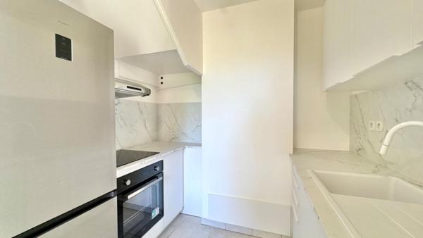 Grimaud - Appartement en duplex avec vue sur la plaine