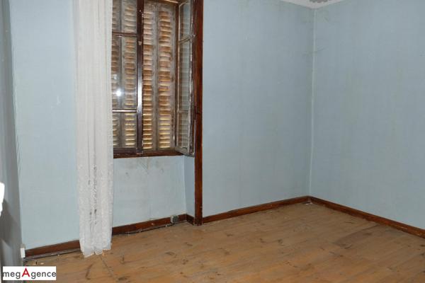 Maison à LAGRAULIERE, 19700 - 8 pièces 150m²