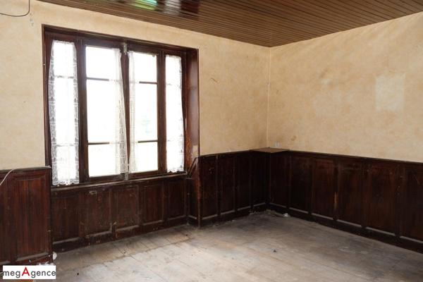 Maison à LAGRAULIERE, 19700 - 8 pièces 150m²