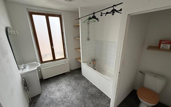 Maison à vendre    3 pièces •  Crécy-sur-Serre