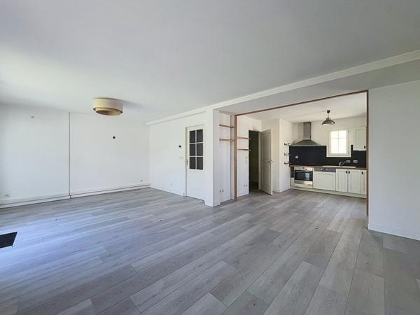Maison à vendre 339 000 € Saint-Xandre 5 p 104 m² DPE B