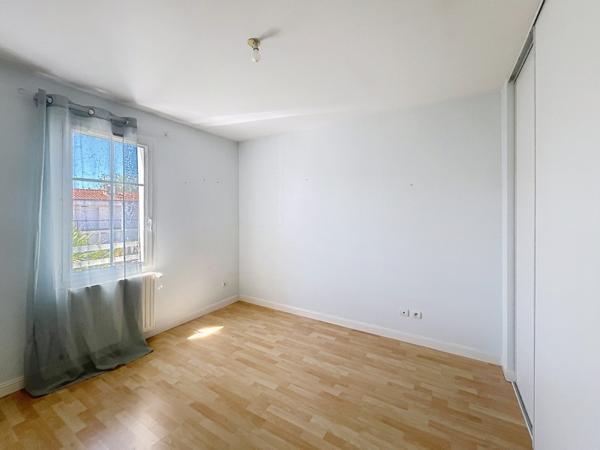 Maison à vendre 339 000 € Saint-Xandre 5 p 104 m² DPE B