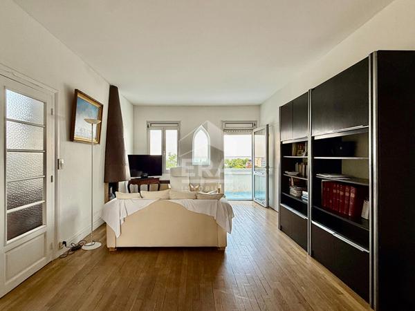 PONTAILLAC - SUPERBE APPARTEMENT PLEINE VUE MER 88m²