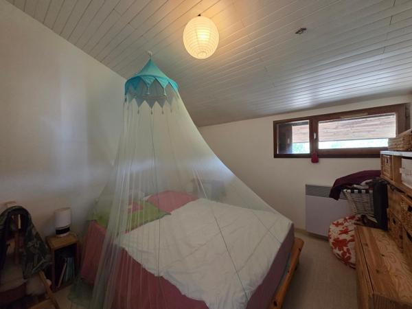 Maison avec 3 chambres, secteur calme