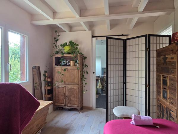 Maison avec 3 chambres, secteur calme