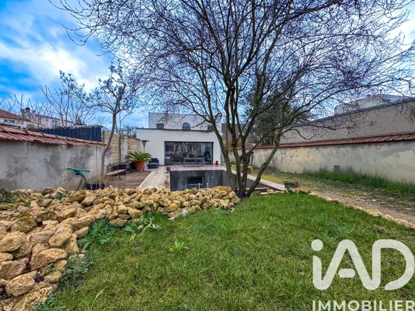Maison à vendre 5 pièces 205 m² Saint-Maur-des-Fossés