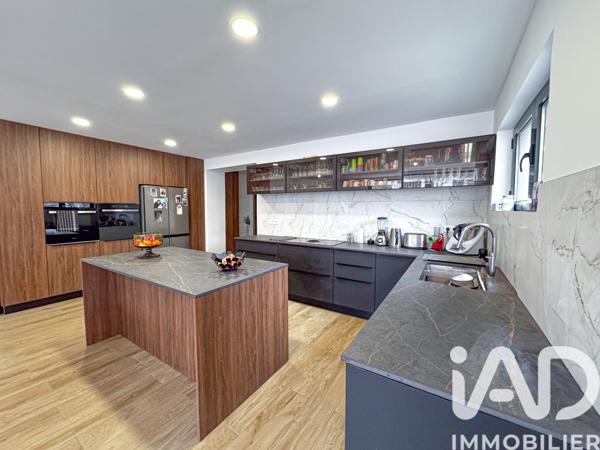 Maison à vendre 5 pièces 205 m² Saint-Maur-des-Fossés