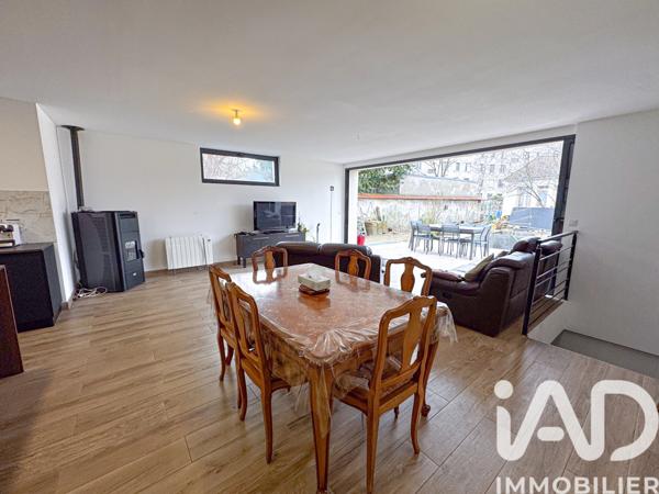 Maison à vendre 5 pièces 205 m² Saint-Maur-des-Fossés