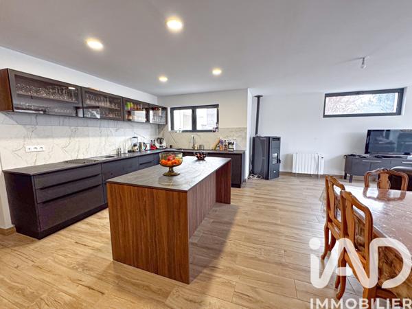 Maison à vendre 5 pièces 205 m² Saint-Maur-des-Fossés