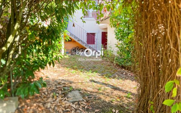 Maison à vendre    4 pièces • 100 m2 Montluçon