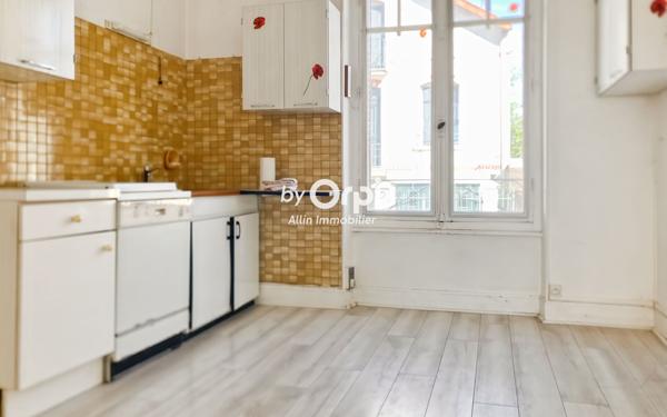 Maison à vendre    4 pièces • 100 m2 Montluçon