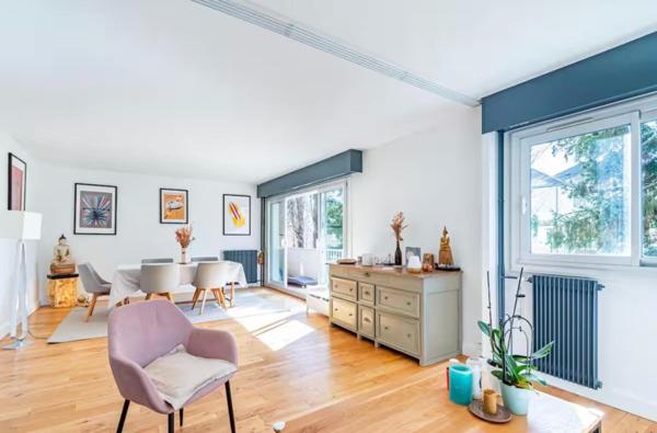 Hyper-centre Orgeval -Appartement lumineux balcons