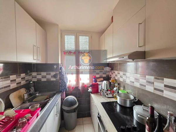 Vente Immeuble 13 pièces 580 m2 à Saint-Denis