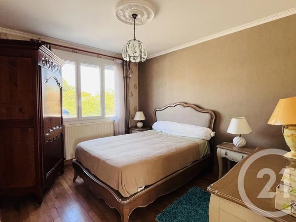Appartement T3 à vendre  3 pièces - 74,64 m 2   CHATEAUROUX  - 36